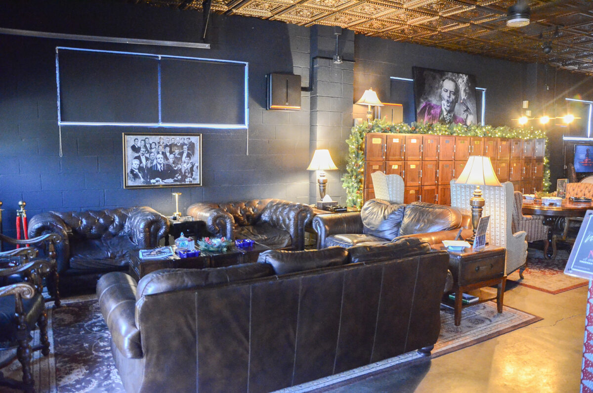 Sherri’s Executive Lounge – Logo_1 [LISTING]