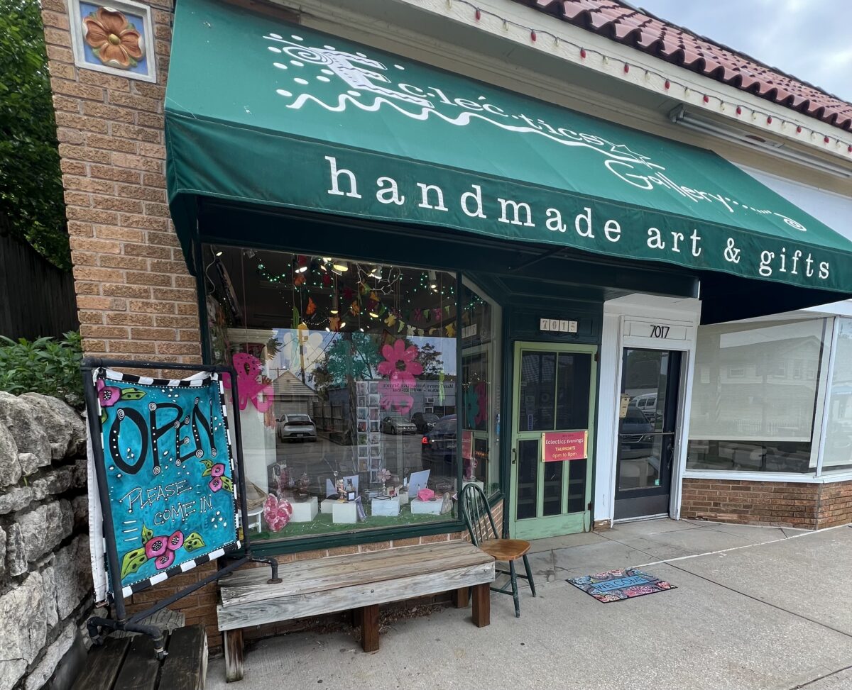 Eclectics Gallery – Image_2 [LISTING]