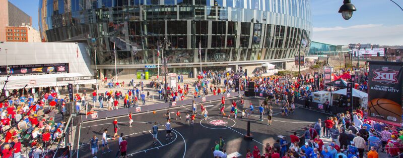 Big12 Fan Fest Outside the T-Mobile Center