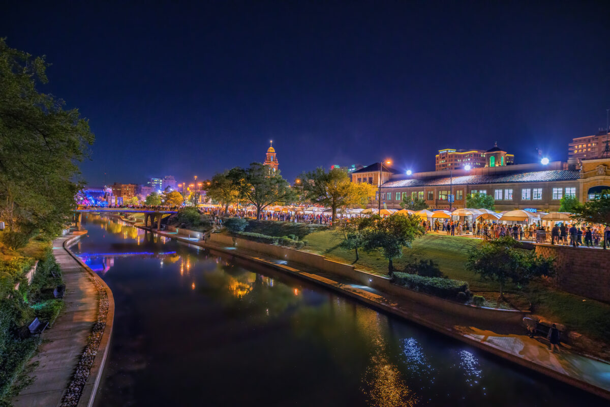 Plaza Art Fair-9645 (1)